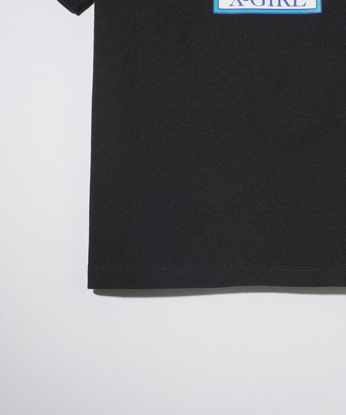 X-girl（エックスガール）の「FRAMED FACE S/S BABY TEE（Tシャツ/カットソー・レディース・ブラック/ホワイト/ピンク・S/M）」の16枚目の写真