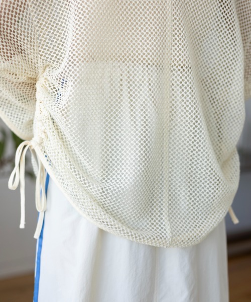 LEPSIM（レプシィム）の「【産前・産後対応】マタニティ／メッシュドロストプルオーバー　109203（マタニティウェア/グッズ・レディース・ブルー/ブラック/アイボリー・FREE）」の9枚目の写真