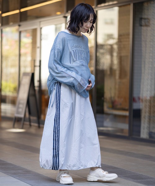 LEPSIM（レプシィム）の「【産前・産後対応】マタニティ／メッシュドロストプルオーバー　109203（マタニティウェア/グッズ・レディース・ブルー/ブラック/アイボリー・FREE）」の22枚目の写真