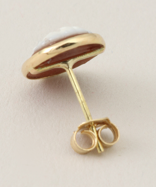 VERMEIL par iena（ヴェルメイユパーイエナ）の「【ANTONINO DE SIMONE】Pair Cameo ピアス（ピアス（両耳用）・レディース・ゴールド・FREE）」の2枚目の写真