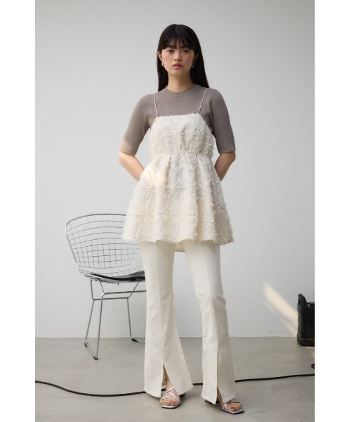 AZUL by moussy（アズールバイマウジー）の「ジャガードペプラムキャミソール（キャミソール・レディース・アイボリー/ブラック・FREE）」の6枚目の写真