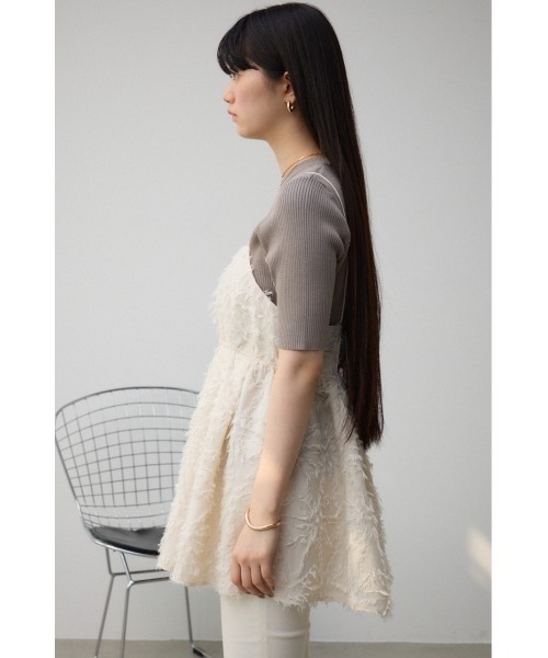 AZUL by moussy（アズールバイマウジー）の「ジャガードペプラムキャミソール（キャミソール・レディース・アイボリー/ブラック・FREE）」の8枚目の写真