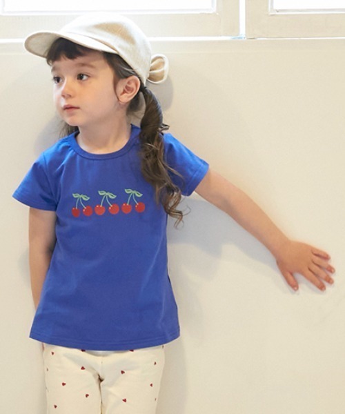 petit main(プティマイン)の「【プティプラ】GIRLS半袖Tシャツ(Tシャツ/カットソー・キッズ・イエロー/エメラルド/ブルー/マルチ/オレンジ/ライトグリーン/ピンク/ラベンダー/ネイビー/オフホワイト・110cm/100cm/90cm/80cm/130cm/120cm)」の5枚目の写真