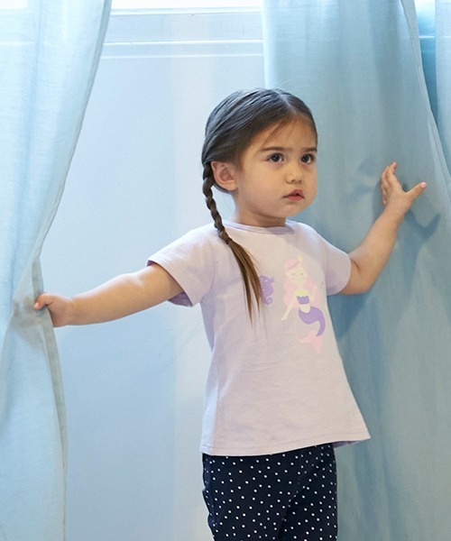 petit main(プティマイン)の「【プティプラ】GIRLS半袖Tシャツ(Tシャツ/カットソー・キッズ・イエロー/エメラルド/ブルー/マルチ/オレンジ/ライトグリーン/ピンク/ラベンダー/ネイビー/オフホワイト・110cm/100cm/90cm/80cm/130cm/120cm)」の22枚目の写真