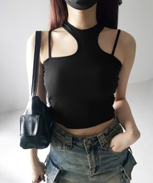【 カップ付き 】カットアウトストラップクロップドタンクトップ / cut out strap cropped tanktop