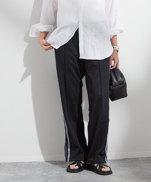 journal standard L'essage(ジャーナルスタンダードレサージュ)の「【GDSS /ジー・ディー・エス・エス】TRACK ZIP PANTS:パンツ(その他パンツ・レディース・ブラック/ブラウン・MEDIUM)」の1枚目の写真