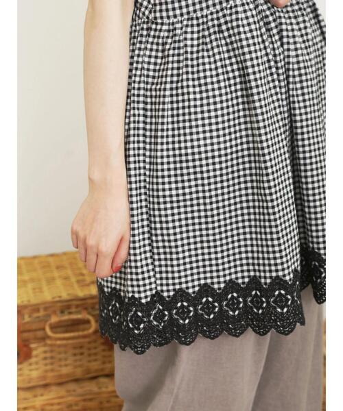 Samansa Mos2（サマンサ モスモス）の「裾スカラップ刺繍キャミチュニック（シャツ/ブラウス・レディース・チャコールグレー/オフホワイト/ブラック・F）」の6枚目の写真