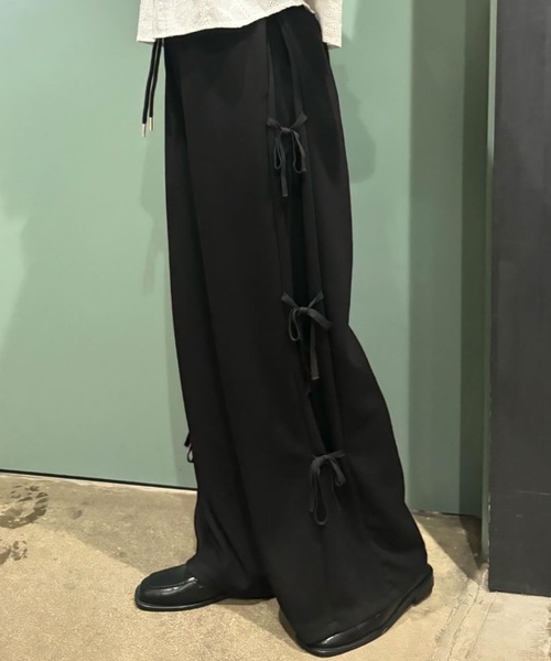 Birthday room（バースデイルーム）の「サイドリボンスウェットパンツ / side ribbon sweat pants（スウェットパンツ・レディース・グレー/ブラック・FREE）」の2枚目の写真