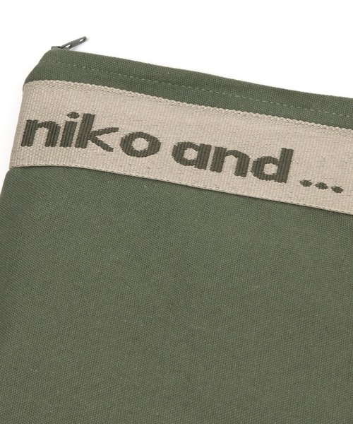 niko and...（ニコアンド）の「オリジナルニコロゴテープポーチ（ポーチ・レディース・グレー/アイボリー/カーキ・0）」の14枚目の写真