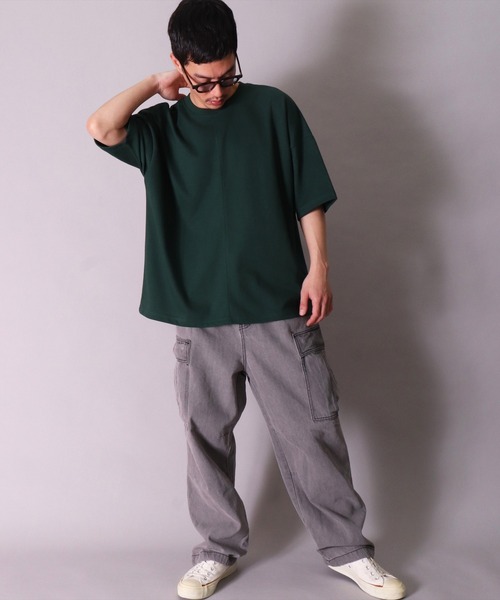 BAYBLO（ベイブロ）の「(BB)【ユニセックス】センターステッチ オーバーサイズ Tシャツ（Tシャツ/カットソー・メンズ・ダークグリーン/スミクロ/オフホワイト/ネイビー/オレンジ・FREE）」の10枚目の写真