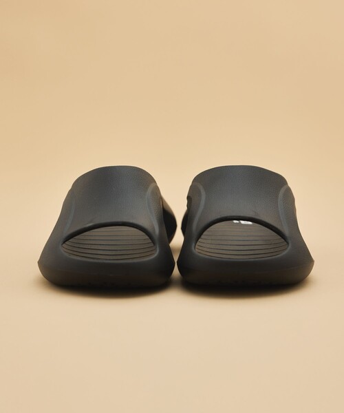 FREAK'S STORE（フリークスストア）の「限定展開 FREAK'S STORE OUTDOORS/フリークスアウトドアーズ リカバリースライドサンダル（サンダル・メンズ・ブラック/ベージュ・26.0cm/25.0cm/24.0cm/23.0cm/28.0cm/27.0cm）」の7枚目の写真