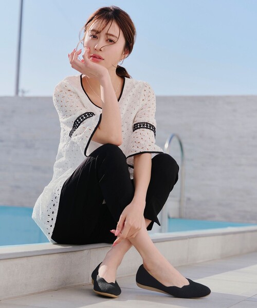 【撥水】スカラップニットフラットパンプス（パンプス）｜Tiaclasse（ティアクラッセ）