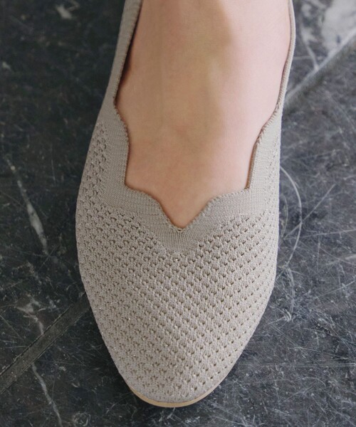 【撥水】スカラップニットフラットパンプス（パンプス）｜Tiaclasse（ティアクラッセ）