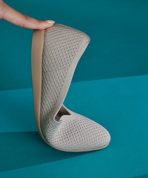 【撥水】スカラップニットフラットパンプス（パンプス）｜Tiaclasse（ティアクラッセ）