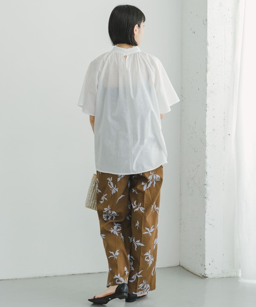 ITEMS URBANRESEARCH（アイテムズ アーバンリサーチ）の「『UR GREEN』ハイネックブラウス（シャツ/ブラウス・レディース・ミント/ホワイト/ブラック・FREE）」の11枚目の写真