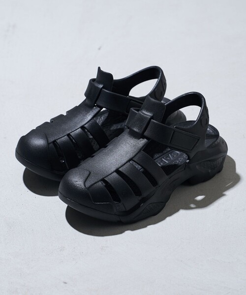 PUBLUX（パブリュクス）の「CARIGA/カリガ Gurkha/グルカ デザイン リカバリーサンダル　限定展開（サンダル・レディース・ホワイト/ブラック/オリーブ・38/36）」の10枚目の写真