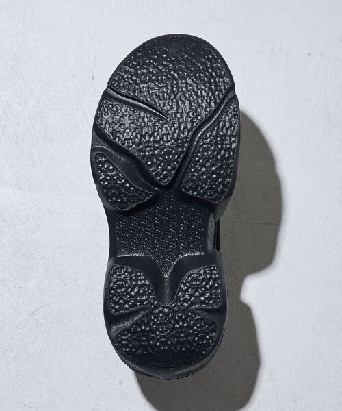 PUBLUX（パブリュクス）の「CARIGA/カリガ Gurkha/グルカ デザイン リカバリーサンダル　限定展開（サンダル・レディース・ホワイト/ブラック/オリーブ・38/36）」の4枚目の写真