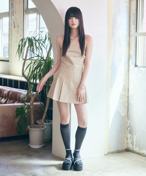 ENVYM(アンビー)の「クロスストラップサンダル(サンダル・レディース・シルバー/ブラック・22.5/24.5/23.5)」の10枚目の写真