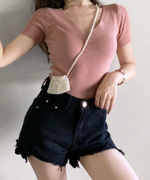 VIBGYOR(ヴィブジョー)の「【EIZZ/アイズ】Vネック サマーニット トップス(ニット/セーター・レディース・モカ/ベージュ/イエロー/オレンジ/ホワイト/ピンク/グリーン/ブラック/ワイン/ブルー/ダークグリーン・FREE)」の9枚目の写真