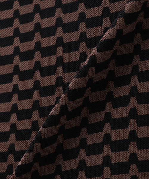 FRED PERRY（フレッドペリー）の「FRED PERRY (フレッド ペリー) ABSTRACT GRAPHIC  POLO SHIRT M7791（ポロシャツ・メンズ・ブラウン系その他・MEDIUM/LARGE）」の15枚目の写真