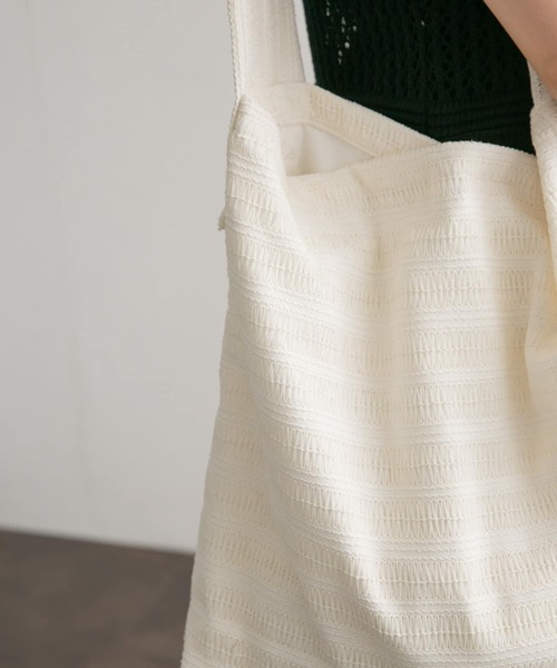 KBF（ケイビーエフ）の「BIGショルダーBAG（ショルダーバッグ・レディース・ブラウン/オフホワイト・ONE）」の5枚目の写真