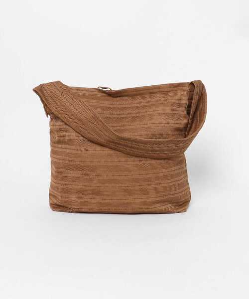 KBF（ケイビーエフ）の「BIGショルダーBAG（ショルダーバッグ・レディース・ブラウン/オフホワイト・ONE）」の12枚目の写真