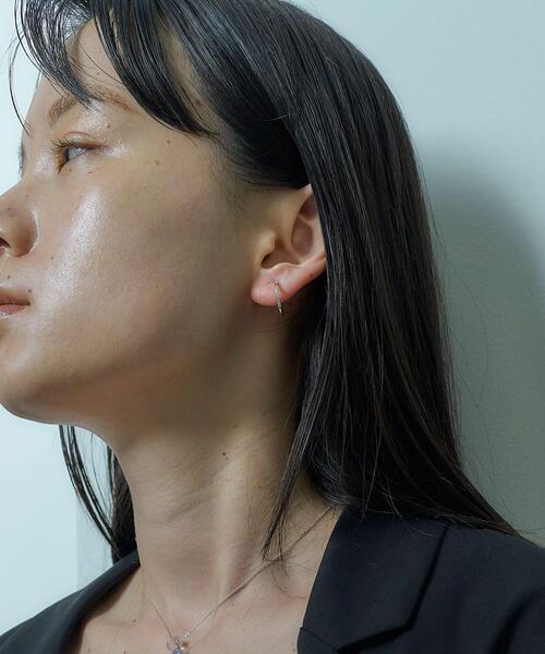 SMELLY(スメリー)の「SMELLY so’ thin hoop earring(イヤリング・レディース・シルバー・-)」の2枚目の写真