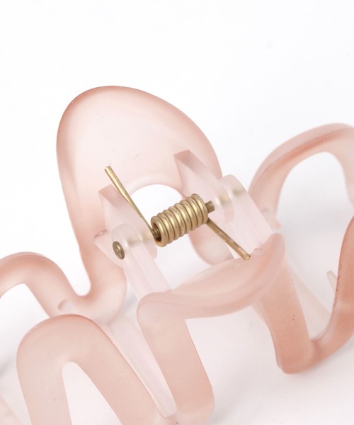 LAKOLE(ラコレ)の「うねうねくもりマットバンスクリップ / 127804(バレッタ/ヘアクリップ・レディース・ブルー/その他3/ピンク・FREE)」の5枚目の写真