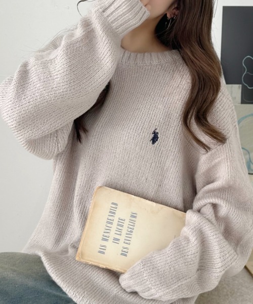 U.S. POLO ASSN.（ユーエスポロアッスン）の「U.S. POLO ASSN./ユーエスポロアッスン クルーネックワンポイントシャギーニット（ニット/セーター・レディース・レッド/アイボリー/ダークブルー/ベージュ/ネイビー・L/M）」の3枚目の写真