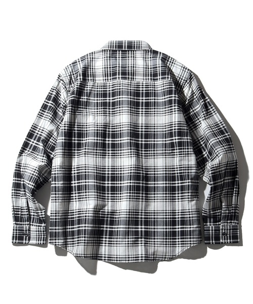 Dickies(ディッキーズ)の「【GENUINE DICKIES/ジェニュインディッキーズ】オックス 刺繍ロゴ入り 長袖 チェック シャツ(シャツ/ブラウス・メンズ・アイボリー/チャコールグレー/レッド・M/L/XL)」の22枚目の写真