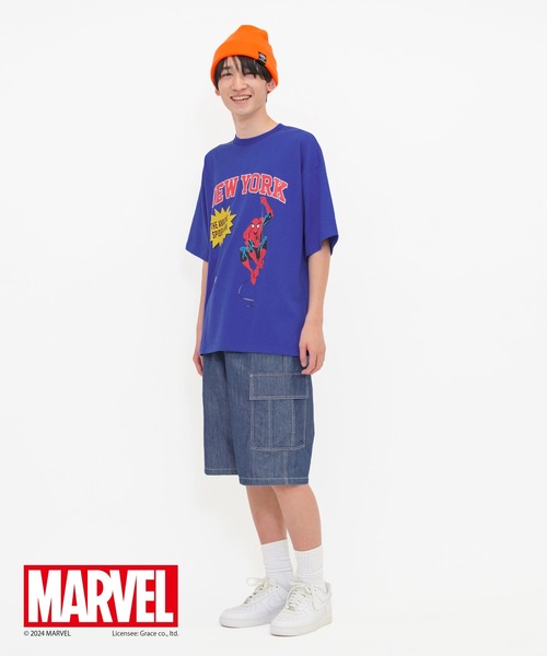 GLAZOS（グラソス）の「【大人向けサイズあり】【MARVEL】スパイダーマン/カレッジロゴビッグTシャツ（Tシャツ/カットソー・キッズ・ホワイト/ブルー/ブラック・M/S/LL/L）」の5枚目の写真