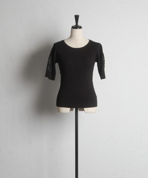 tocco closet(トッコ クローゼット)の「フラワー刺繍スリーブリブニットプルオーバー(ニット/セーター・レディース・グレイッシュブルー/ピンク/ブラック・M)」の19枚目の写真