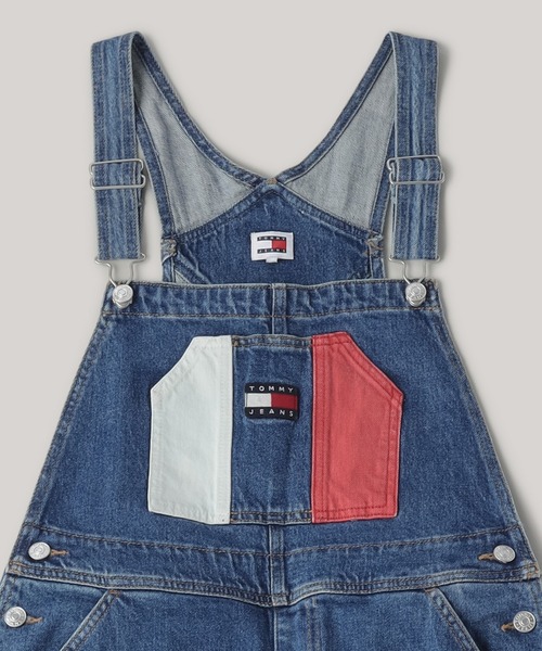 TOMMY HILFIGER(トミーヒルフィガー)の「クラシックダンガリーフラッグオーバーオール(サロペット/オーバーオール・レディース・インディゴブルー・SMALL/MEDIUM)」の7枚目の写真