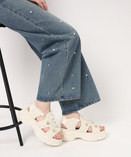 cs T&P（シーエスティーアンドピー）の「軽量 厚底ビジュースポサン（サンダル・レディース・ベージュ/ホワイト/ブラック・S/M/L/LL）」の7枚目の写真