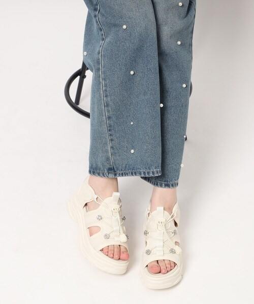 cs T&P（シーエスティーアンドピー）の「軽量 厚底ビジュースポサン（サンダル・レディース・ベージュ/ホワイト/ブラック・S/M/L/LL）」の8枚目の写真