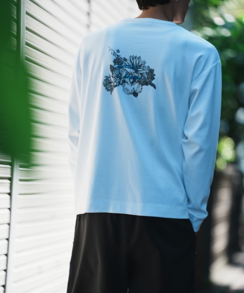 UNION STATION（ユニオンステーション）の「＊WEB限定 バックフラワープリント ルーズフィットロンT（Tシャツ/カットソー・メンズ・ブラック/ホワイト・S/M/L）」の13枚目の写真
