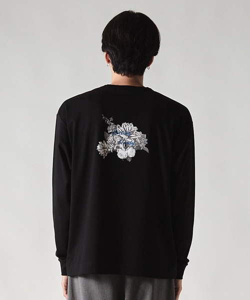 UNION STATION（ユニオンステーション）の「＊WEB限定 バックフラワープリント ルーズフィットロンT（Tシャツ/カットソー・メンズ・ブラック/ホワイト・S/M/L）」の17枚目の写真