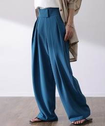 HUG.U（ハグユー）の「美タックパンツ（スラックス）」