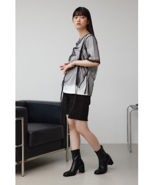 AZUL by moussy(アズールバイマウジー)の「チュールレイヤードドロストトップス(Tシャツ/カットソー・レディース・アイボリー/ブラック/グレー・FREE)」の21枚目の写真
