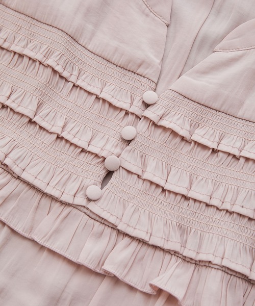 VIS（ビス）の「割繊シャーリングミニフリルブラウス/洗える（シャツ/ブラウス・レディース・チャコールグレー/オフホワイト/ホワイト系その他6/ピンク・FREE）」の9枚目の写真