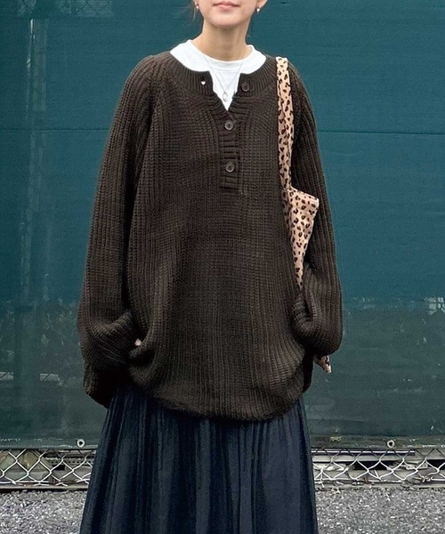 CORNERS by KR（コーナーズバイケーアール）の「【CORNERS by KR】ローゲージヘンリーネックニット【セットアップ可能】（ニット/セーター・レディース・アイボリー/ライトグレー/ブラック/ネイビー/ブラウン/グレー・M/L）」の21枚目の写真