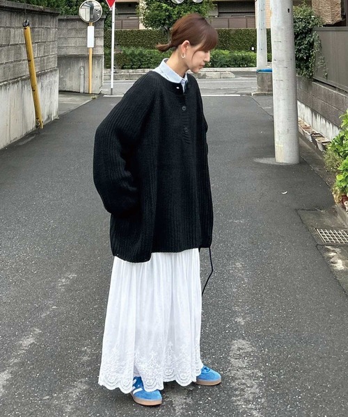 CORNERS by KR（コーナーズバイケーアール）の「【CORNERS by KR】ローゲージヘンリーネックニット【セットアップ可能】（ニット/セーター・レディース・アイボリー/ライトグレー/ブラック/ネイビー/ブラウン/グレー・M/L）」の7枚目の写真