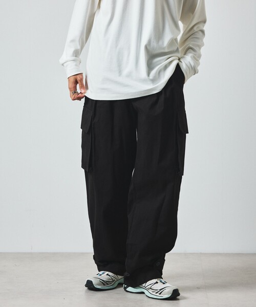 FREAK'S STORE(フリークスストア)の「限定展開 スタンダードフィット M-47 フィールドパンツ/カーゴパンツ(カーゴパンツ・メンズ・チャコールグレー/ブラック/オリーブ・MEDIUM/SMALL/LARGE)」の2枚目の写真