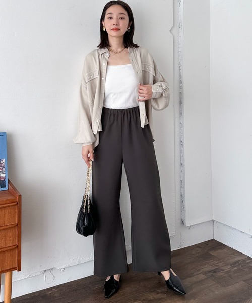 Doux archives（ドゥアルシーヴ）の「ソフトデニムオーバーシャツ（シャツ/ブラウス・レディース・ベージュ/チャコールグレー/ブルー・38）」の20枚目の写真