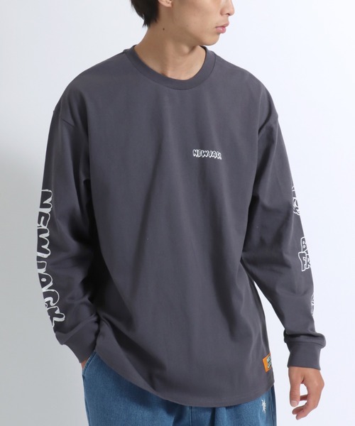 【セール】「2点セット」NEWJACK（ニュージャック）イラストグラフィックバックプリント 半袖Ｔシャツ×長袖ロンT メンズ レディース ユニセックス（Tシャツ/カットソー）｜NEW JACK（ニュージャック）