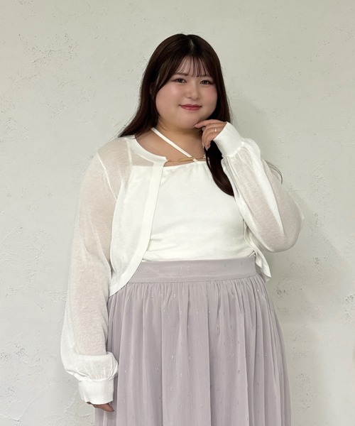 Louiosy(ルオシー)の「【Louiosy】【大きいサイズ】アシメストラップカップ付きキャミソールインナー(キャミソール・レディース・ブラック/オフホワイト・4L/3L/X-LARGE)」の4枚目の写真