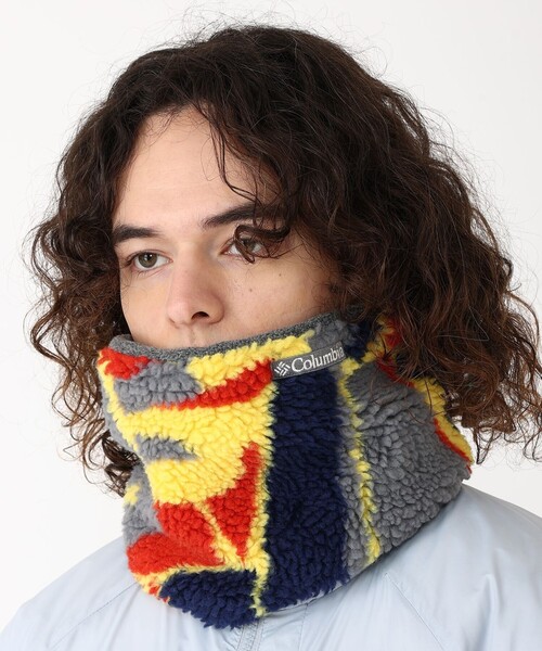 Columbia（コロンビア）の「Columbia／ゲシュモズル ネックゲイター ボアフリース／コロンビア（ネックウォーマー/スヌード・レディース・レッド/ブルー/グリーン/グレー/ブラック/ブラウン/ベージュ/ネイビー/ブラック系その他/グレー系その他・ONE SIZE）」の2枚目の写真