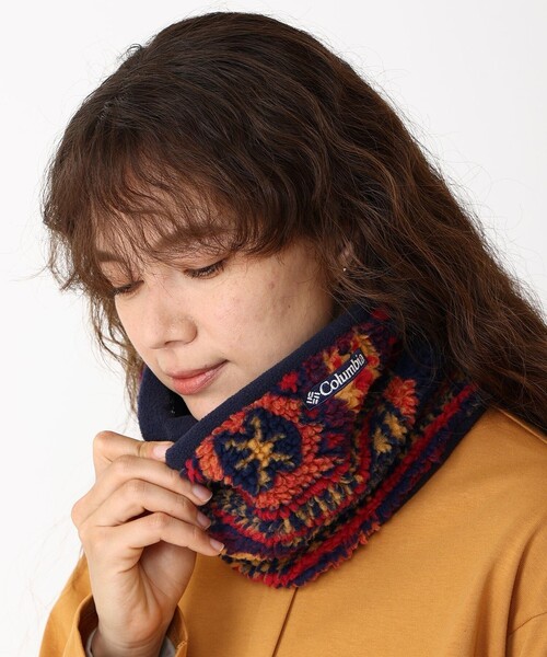 Columbia（コロンビア）の「Columbia／ゲシュモズル ネックゲイター ボアフリース／コロンビア（ネックウォーマー/スヌード・レディース・レッド/ブルー/グリーン/グレー/ブラック/ブラウン/ベージュ/ネイビー/ブラック系その他/グレー系その他・ONE SIZE）」の8枚目の写真