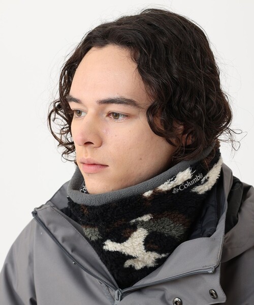 Columbia（コロンビア）の「Columbia／ゲシュモズル ネックゲイター ボアフリース／コロンビア（ネックウォーマー/スヌード・レディース・レッド/ブルー/グリーン/グレー/ブラック/ブラウン/ベージュ/ネイビー/ブラック系その他/グレー系その他・ONE SIZE）」の4枚目の写真