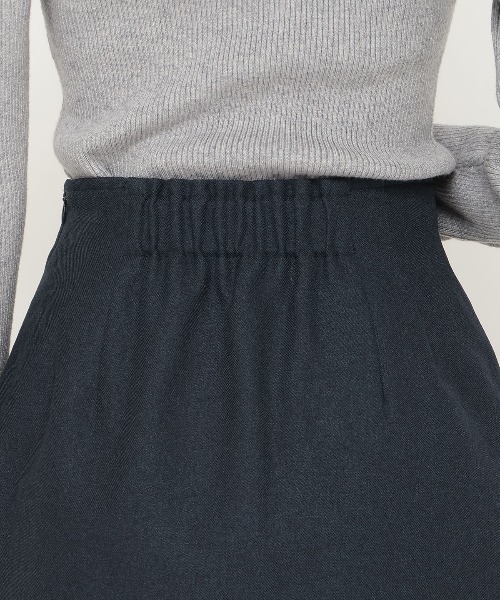 AND COUTURE(アンドクチュール)の「フラップミニスカート(スカート・レディース・ブラック/グレー/ネイビー・MEDIUM/SMALL)」の15枚目の写真